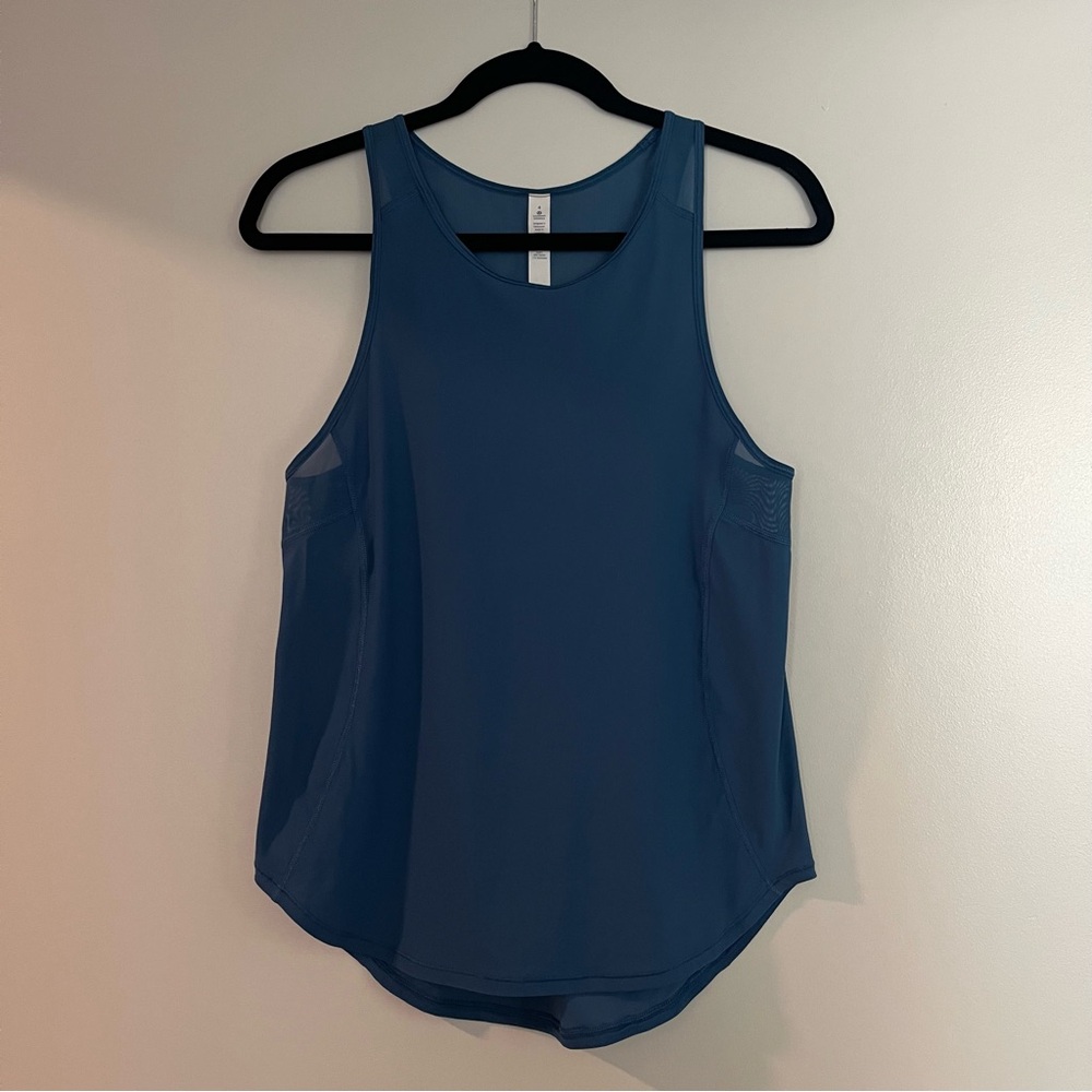 Lululemon Sculpt Tank, size 4